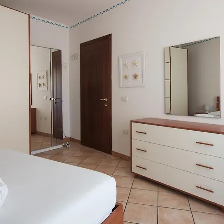 Апартаменты Sunny House Ольбия